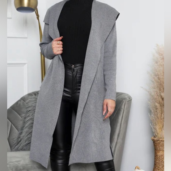 Heather Gray Wrap w/Pockets - Picture 3 of 3